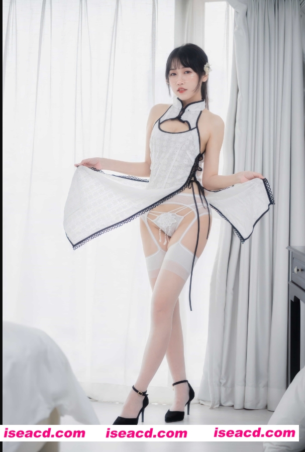 图片[2]-【cosplay】不呆猫 – 人妻白旗袍[55P] 【200M】-嘤嘤怪之家