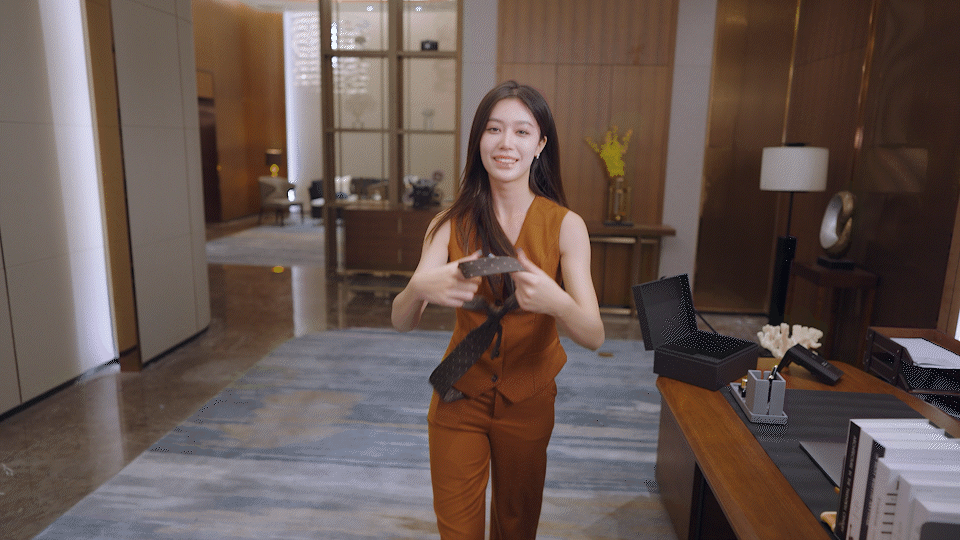 图片[2]-【互动SLG/中文/真人动态】《总裁你想和谁谈恋爱》官方中文硬盘版【31G/中文配音/新作】-嘤嘤怪之家