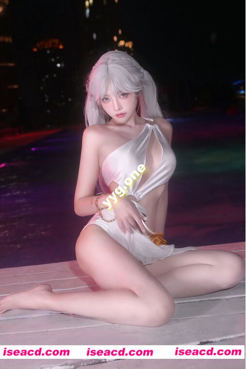 【COSPLAY/带视频】[走路摇ZLY] 季莹莹全集 [36P 12V]【500M】