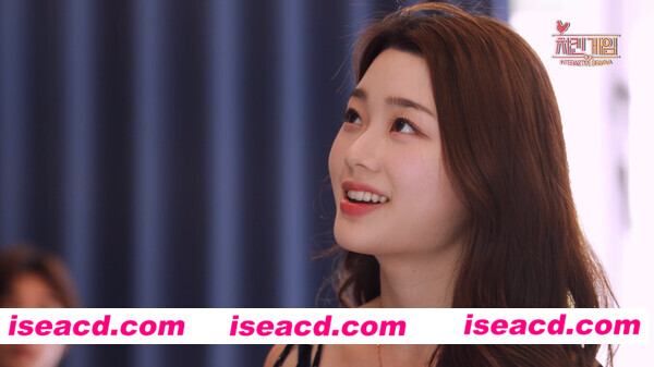 图片[2]-【互动SLG/中文/真人全动态】《小鸡游戏/Chicken Game》v1.0 官方中文硬盘版【12G/全CV/新作】-嘤嘤怪之家